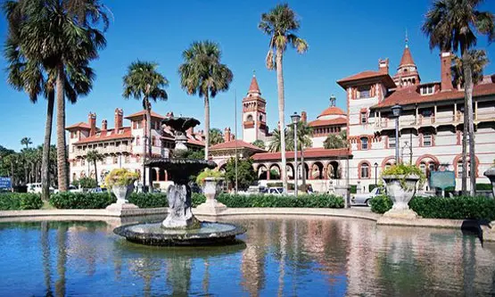 Our Location 4 View of Flagler College from Lightner Complex fountain