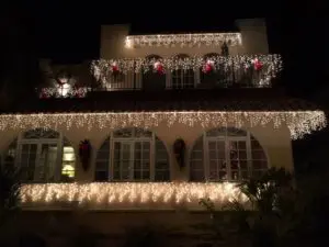 Casa Decorated for Christmas