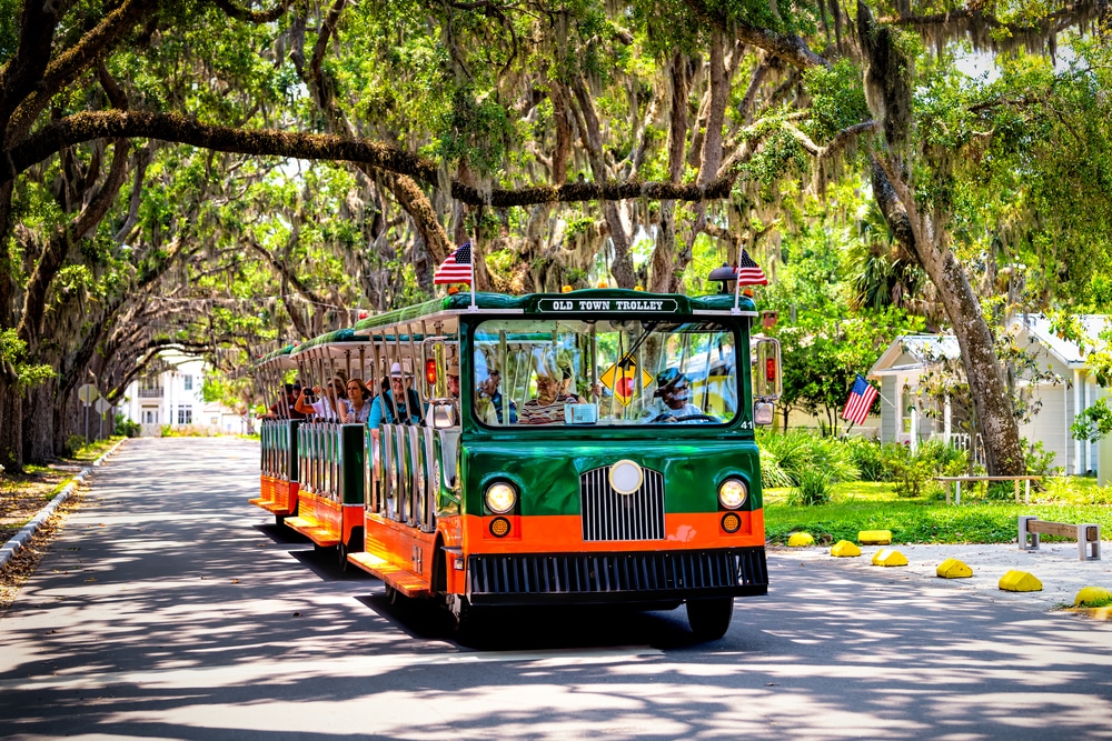 Enjoy one of the most popular St. Augustine tours on Old Town Trolleys. See the city in their iconic green and orange trolleys. 