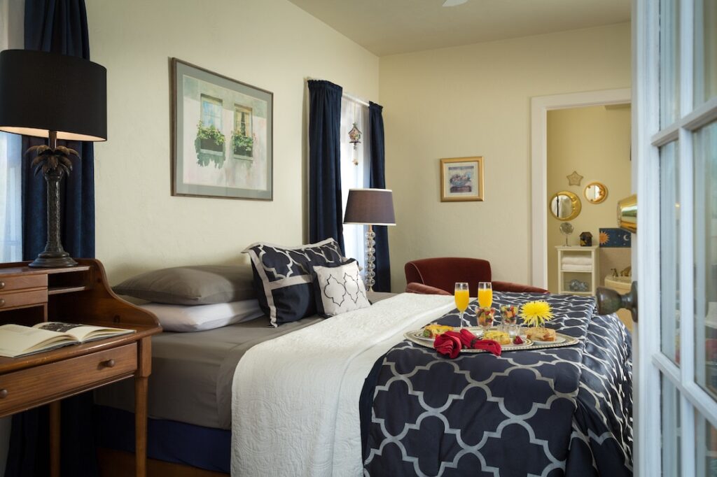 Honeymoon in Florida at our Romantic B&B 2 Honeymoon in Florida